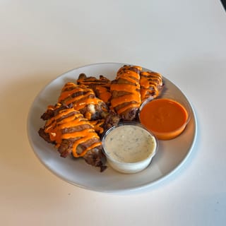 12 Wings